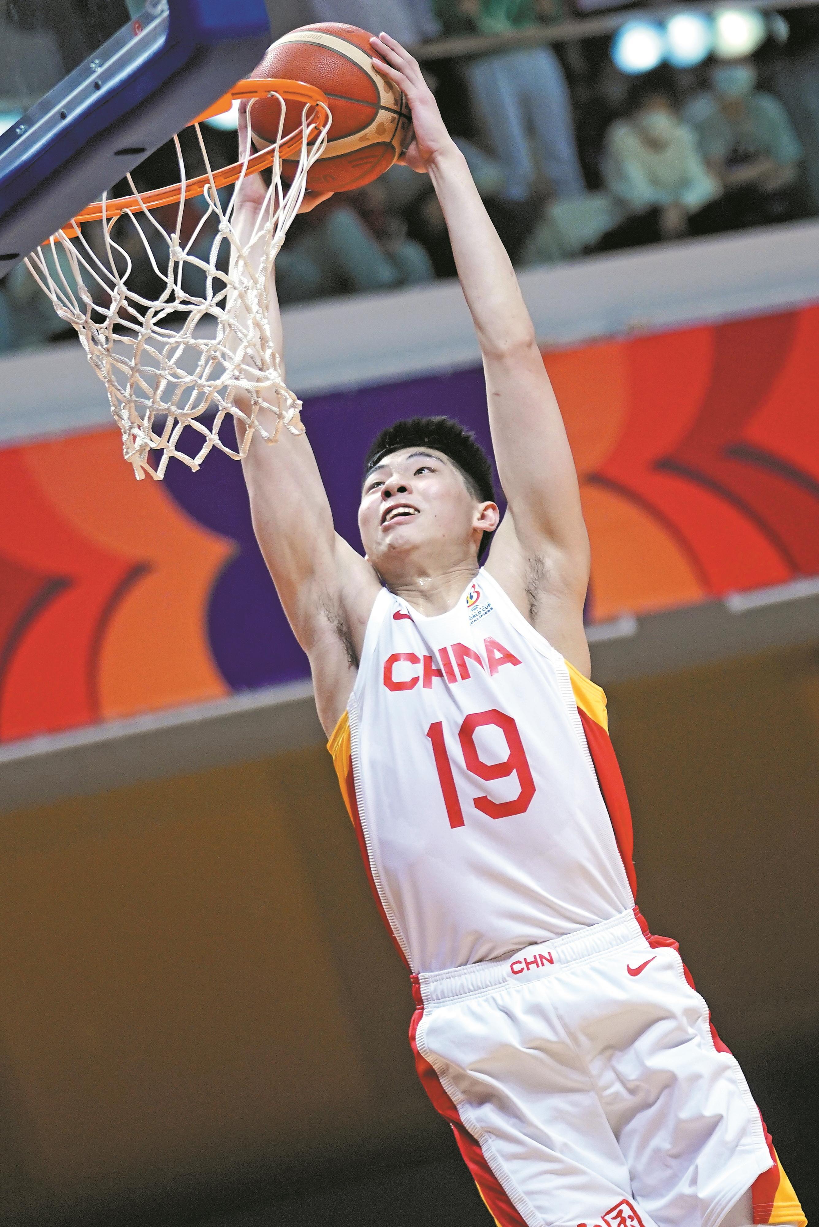 爱游戏大厅-中国队力克法国队，辛杜高光表现