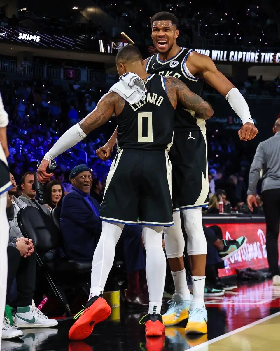 爱游戏在线-掘金绝杀雄鹿，西亚卡姆状态火热