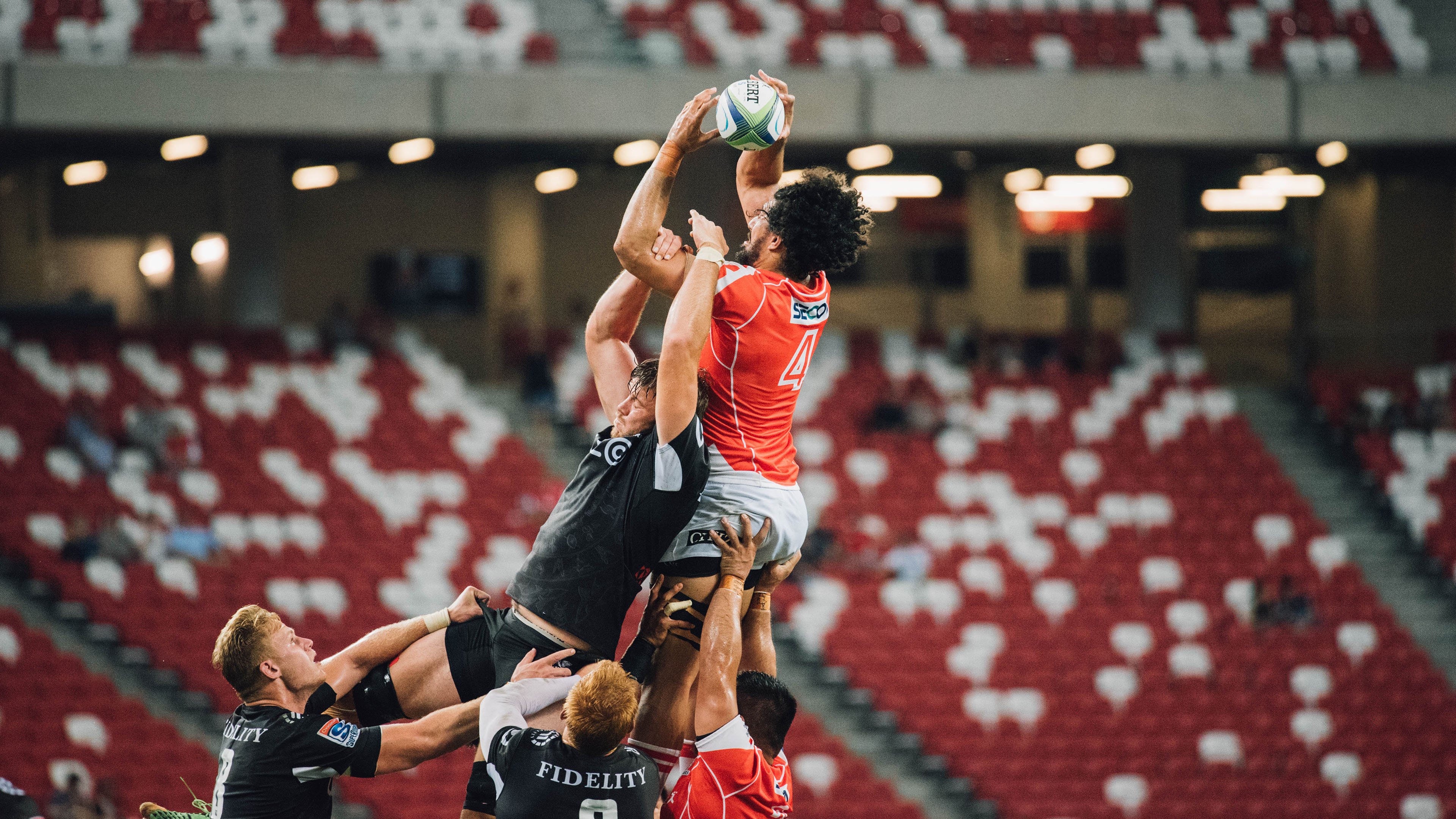 爱游戏娱乐-猛龙对阵深圳队，霍勒迪的无解背后，是篮球哲学的降维打击